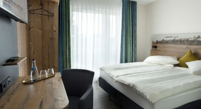 Номер Business Hotel Zum Grünen Baum
