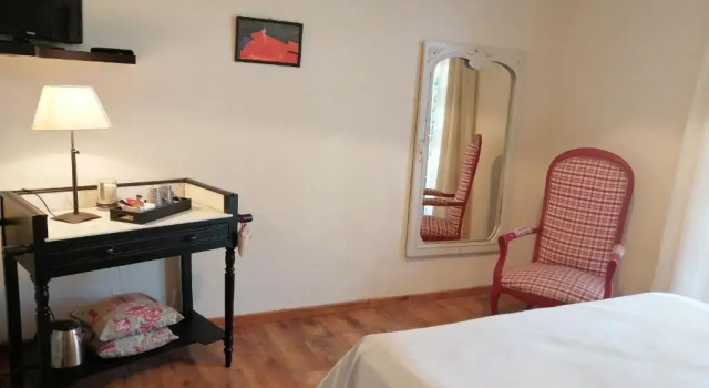 Le Mas des Lavandes, Prenota Hotel Le Pègue Drôme Provenzale