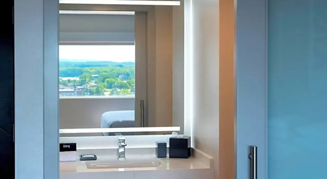 Standard Vierer Zimmer mit Stadtblick Marriott Springfield Downtown