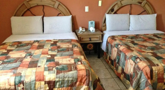 Четырёхместный номер Standard Hotel La Paz