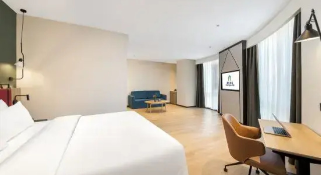 Люкс Deluxe Campanile Hotel（Beijing Tongzhou Universal Resort Linheli Subway Station hotel)