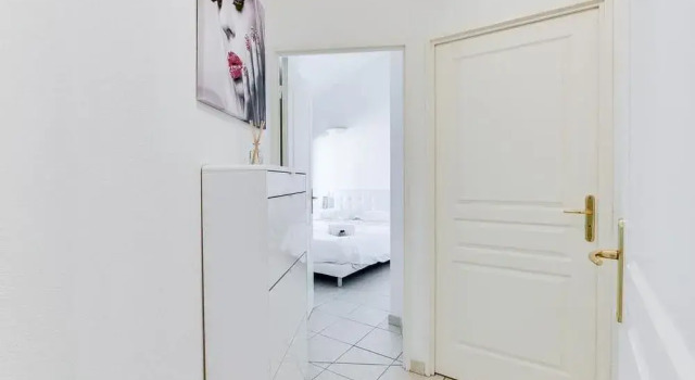 Festival-superbe T2/3 Duplex -pk -7 min Plage, Забронировать Отель Отели Канн с парковкой, рядом с Le Croisette Casino Barriere de Cannes, Парковка