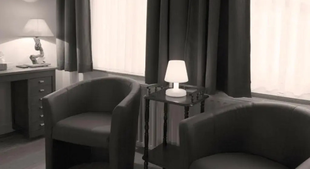 BB Jacob20, Rezerwuj Hotel Hotele w Bruksela z parkingiem, Parking