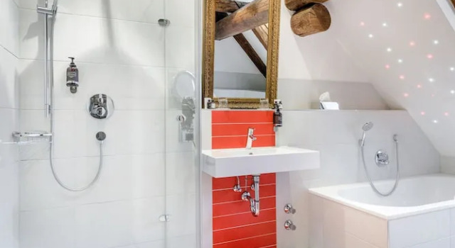 Люкс Chin-Chin Hotel ehemals Bohemian Hotel