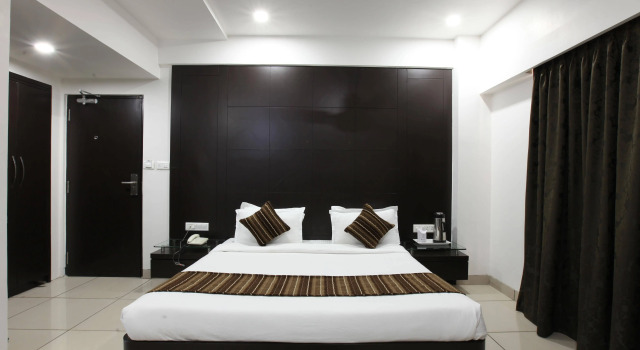 Celestia the Hotel, Rezerwuj Hotel Hotele w Gujarat ze śniadaniem, Śniadanie