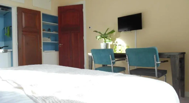 Hus, Book Hotel Hoteller i Leeuwarden med morgenmad, Morgenmad