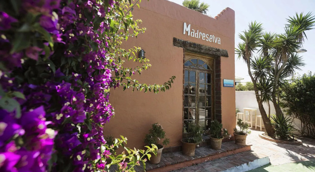 Hotel Madreselva