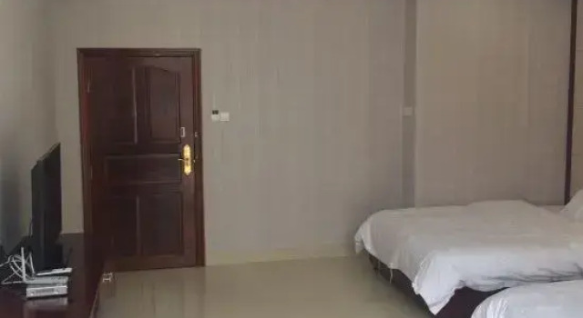 Fenghuangshu, Book Hotel Fangchenggang 