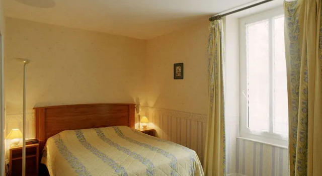 Hôtel dArromanches Pappagall, Забронировать Отель  