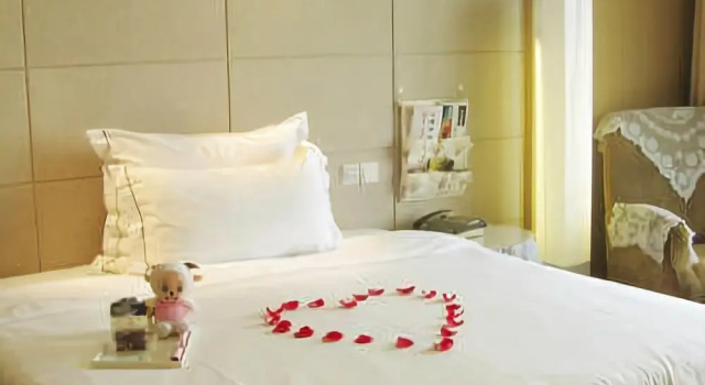 Xixia Guanhe International Hotel, Rezervovat Hotel Xixia Henan