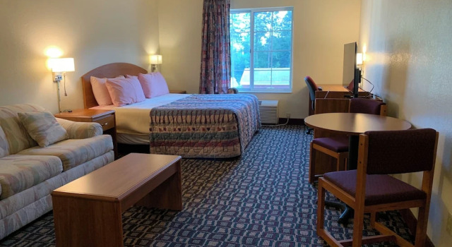 Двухместный люкс Budget Host Inn