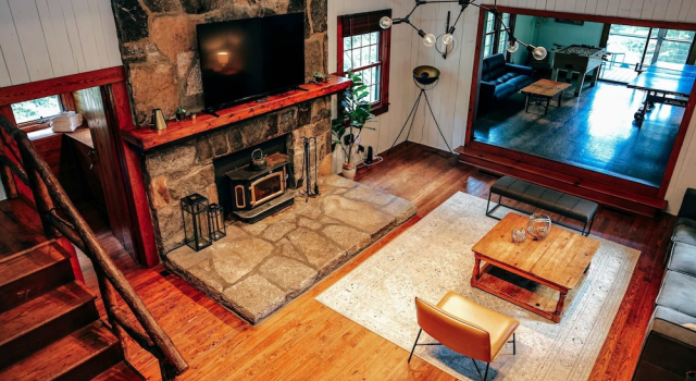 Spacious 6BR Compound w Fire Pit 15 Min to Town