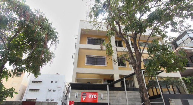 Aayush Corporate Stays by OYO Rooms, Забронировать Отель Отели Корамангала с парковкой, Парковка