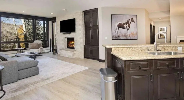 Elk Track Residence