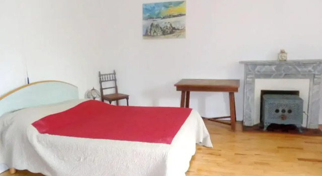 House With 3 Bedrooms in Pordic, With Furnished Garden and Wifi - 2 km, Varaa Hotelli Hotellit Côtes-d'Armor pysäköinnillä, Pysäköinti