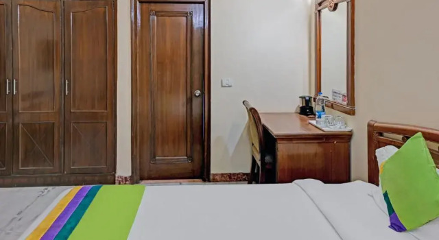 Номер Standard OYO 808 Hotel Alora