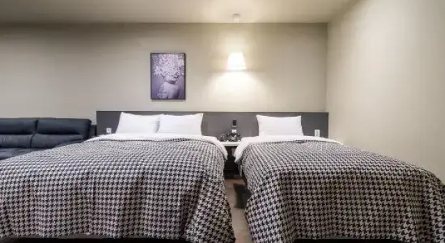 Suite Hotel AND