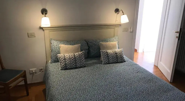 Апартаменты с 2 комнатами Romantic and Charming Apartments