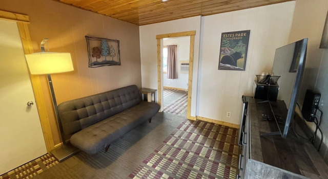Семейный люкс Estes Mountain Inn