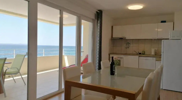 Апартаменты Deluxe Apartments Villa Ema