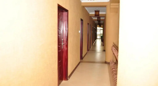 Номер Deluxe Biraj International Hotel
