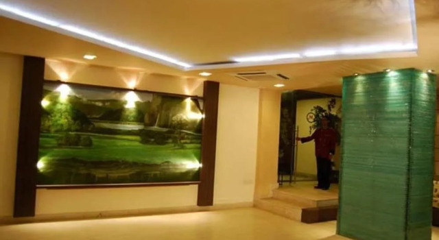 Mohan Hotel