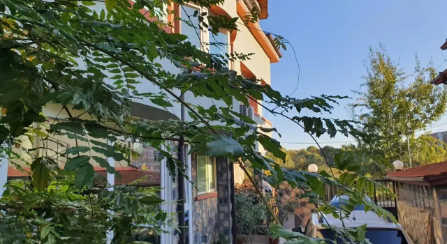 АПАРТАМЕНТ ЗА ГОСТИ "Момчил, Prenota Appartamento Vitosha District Vladaya