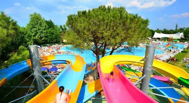 Апартаменты Comfort с 2 комнатами Bungalow in the Bella Italia Holiday Park