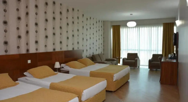 Люкс с 2 комнатами Grand Karot Hotel