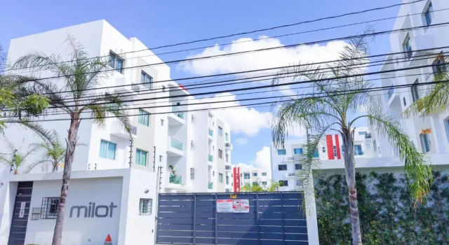 Se renta apartamento amueblado , ubicados en Santiago , 3 habitaciones , 2 bańos , 2 parqueo , área de juego y Piscina., Book Apartment Santiago de los Caballeros Santiago de los Caballeros