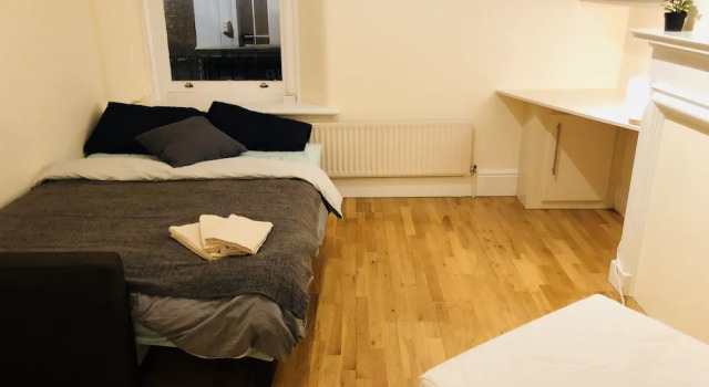 Апартаменты 3 Bedroom Apartments Wells Street