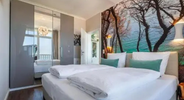 traumhafter Meerblick vom Balkon, gratis Nutzung vom AHOI Erlebnisbad und Sauna in Sellin - Villa Bergfrieden, Забронировать Вилла Виллы Остзеебад-Гёрен, Вилла