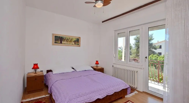 Apartments and Rooms On the Beach, Забронировать Апартаменты/квартира Апартаменты Водице, рядом с Пляж Фрателли, Апартаменты/квартира