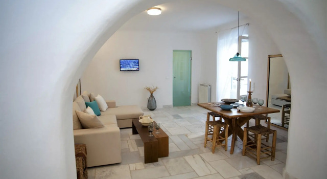 Mykonos Moussa Suites
