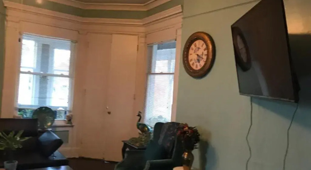 5 Star Victorian Mansion-Downtown No Locals, Rezervovat Hotel Erie Pensylvánie