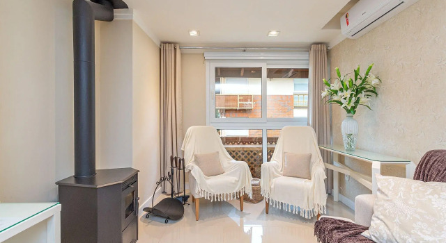 Apartamento SENSACIONAL #sejafeliz em Canela a poucos passos da Catedral, Забронировать Апартаменты/квартира Отели Канела с парковкой, рядом с Stone Church, Парковка