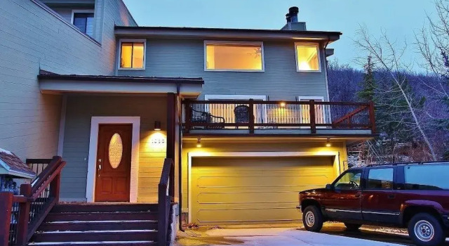 Park City Lowell Manor, Забронировать Отель Отели Парк-Сити 3 звезды, рядом с Горнолыжный подъeмник Payday Lift, 3*