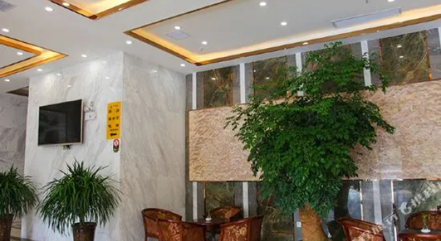 Chunlin Hotel, Varaa Hotelli Yichang Hubei