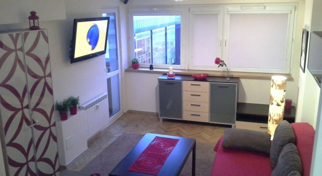 Centre Apartamenty Warszawa, Забронировать Апартаменты/квартира Апартаменты Варшавы, рядом с Свентокшиска, Апартаменты/квартира