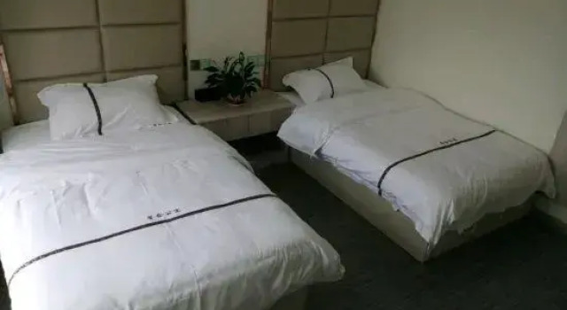 Fenggang Xinhe Apartment, Varaa Huoneisto Zunyi Guizhou