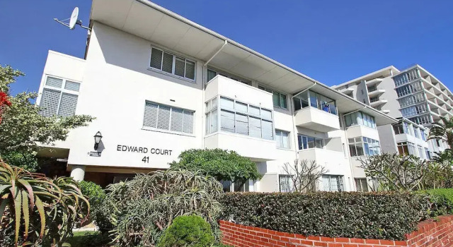 Edward Court 1 Bedroom Sea Facing