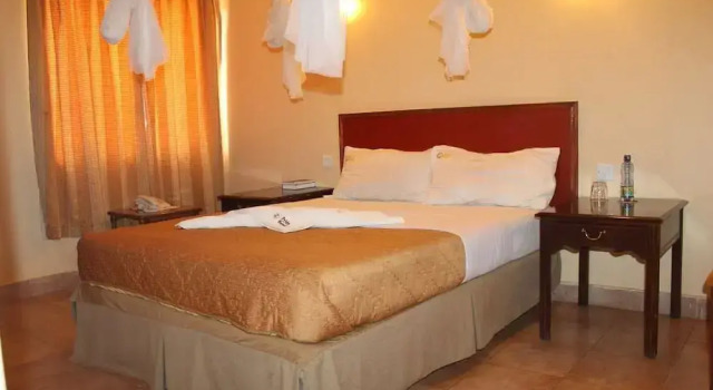 Bondo Pride Hotel, Book Hotel Hotels in Siaya with Parking, Parking