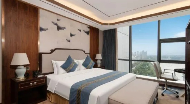 Люкс Deluxe Jinhong International Hotel