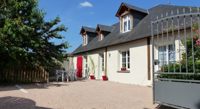 Gîte 9 pers centre ville jardin et parking clos, superbe vue, Rezerwuj Hotel Amboise 