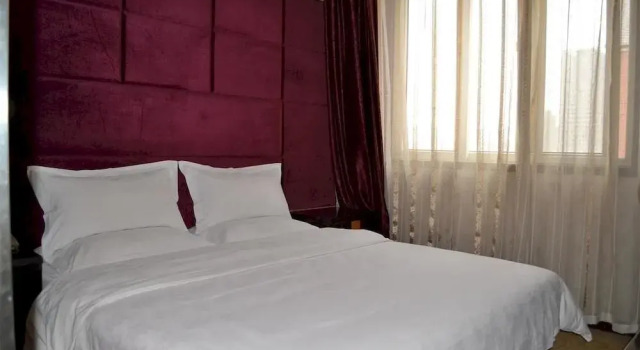 7 Days Inn Xian West Gaoxin Keji Road Subway Station Branch, Prenota Hotel Xi'an Shaanxi