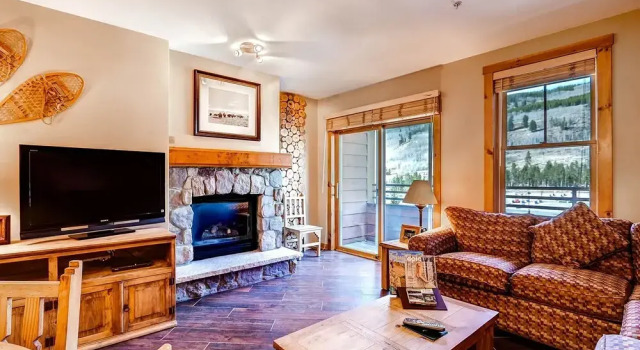Premier 2br /walk To Slopes + Outdoor Heated Pool 2 Bedroom Condo by RedAwning, Забронировать Апартаменты/квартира Кистон Roosevelt National Forest