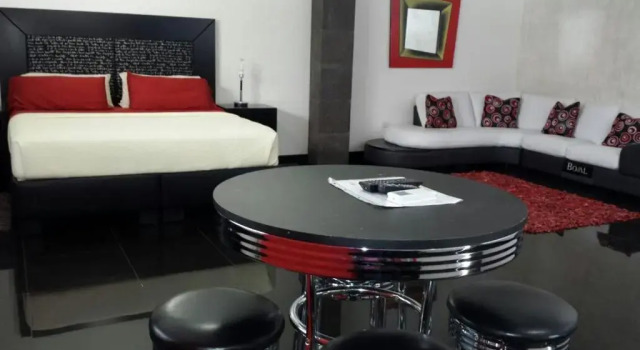 Студия Superior Premier Hotel Suites