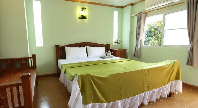 Baansuanrudee Resort, Забронировать Курортный отель Отели Чантхабури с бассейном, Бассейн