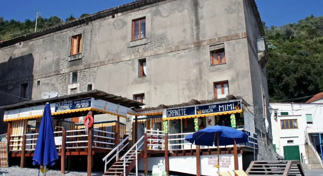 A4 Marina del Cantone