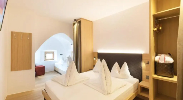 Трёхместный номер Standard Belvenu Boutique Hotel